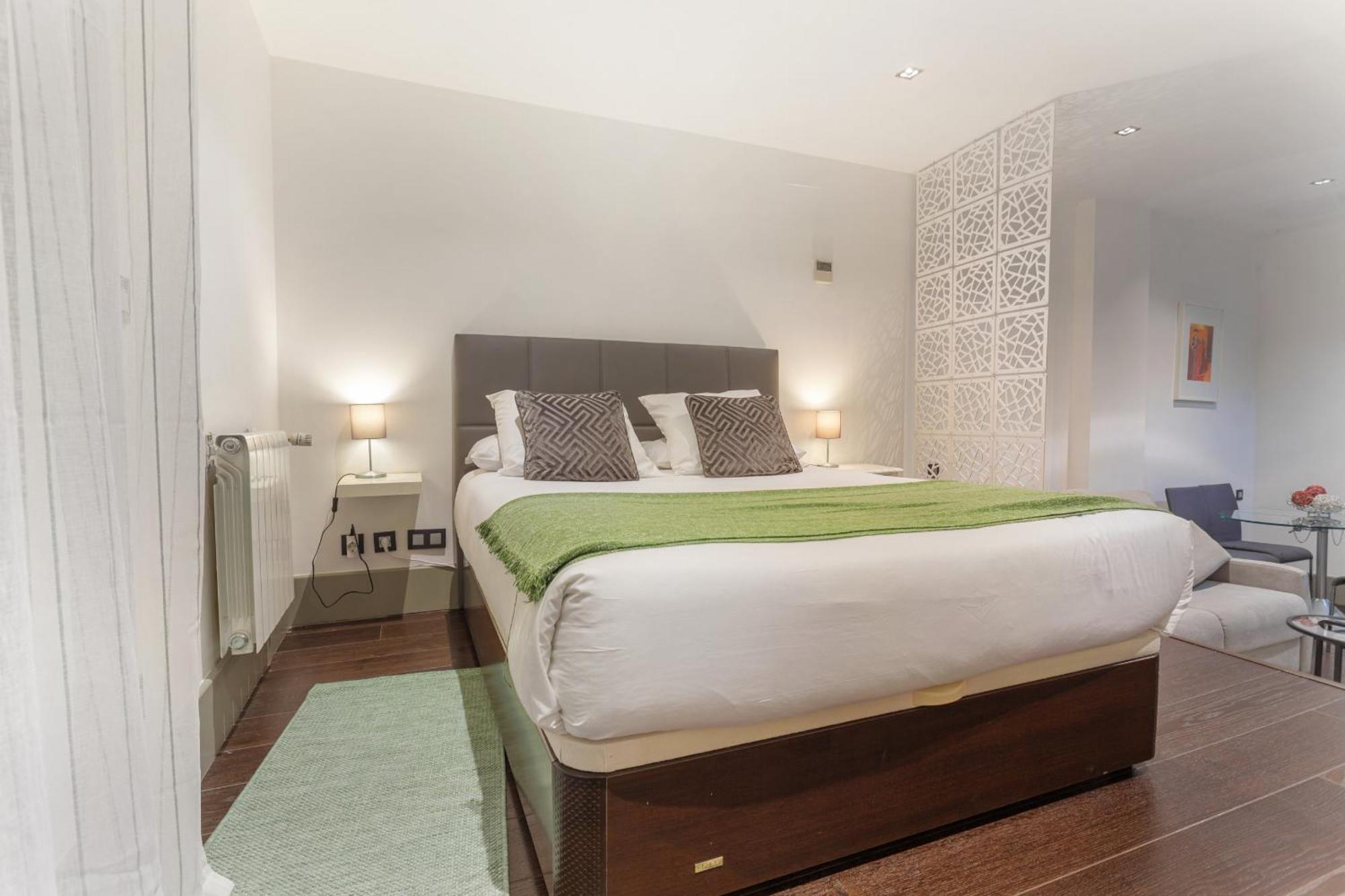 Apartamento Cibeles Studio En Madrid Exterior photo
